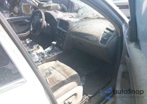 2015 Audi Q5 2.0T Premium z USA, uszkodzony, nr VIN WA1LFAFP8FA036781